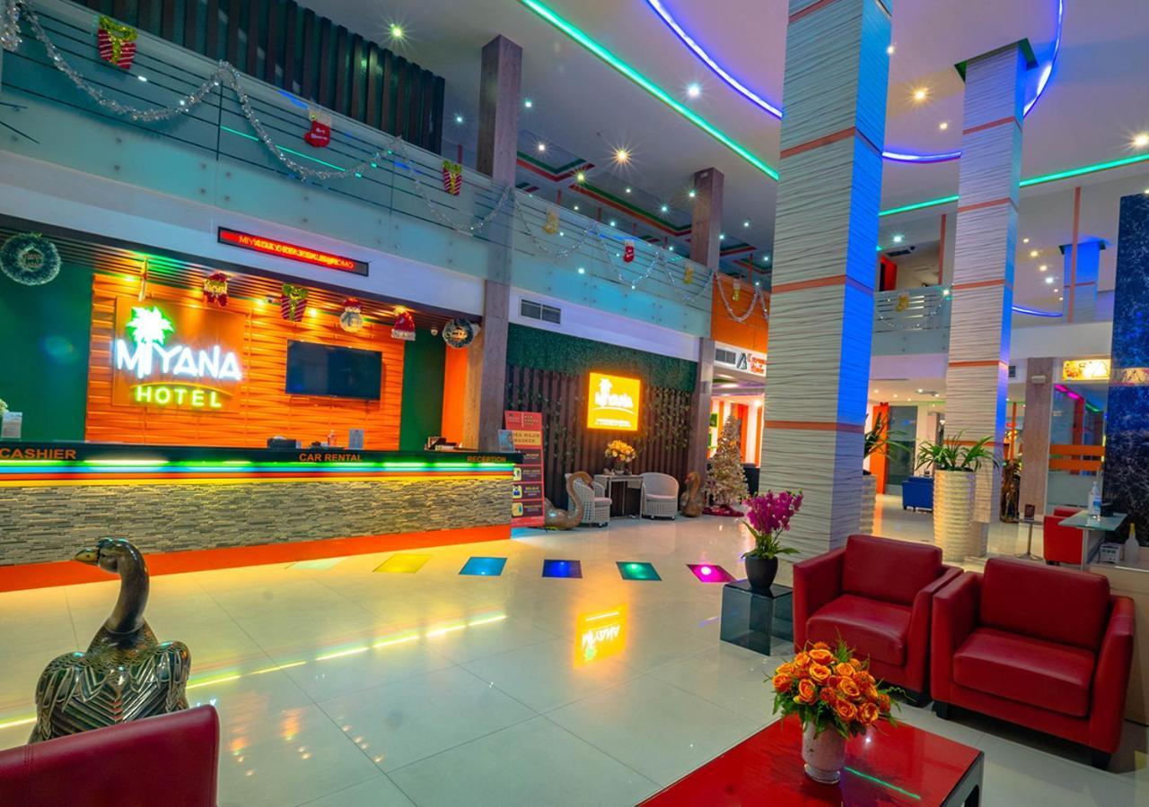 Miyanna Hotel Medan Exterior photo