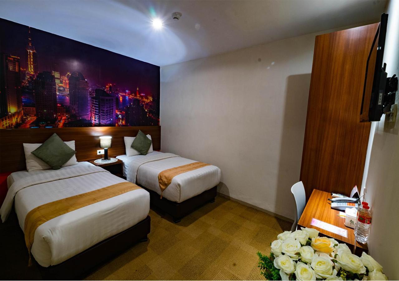 Miyanna Hotel Medan Exterior photo